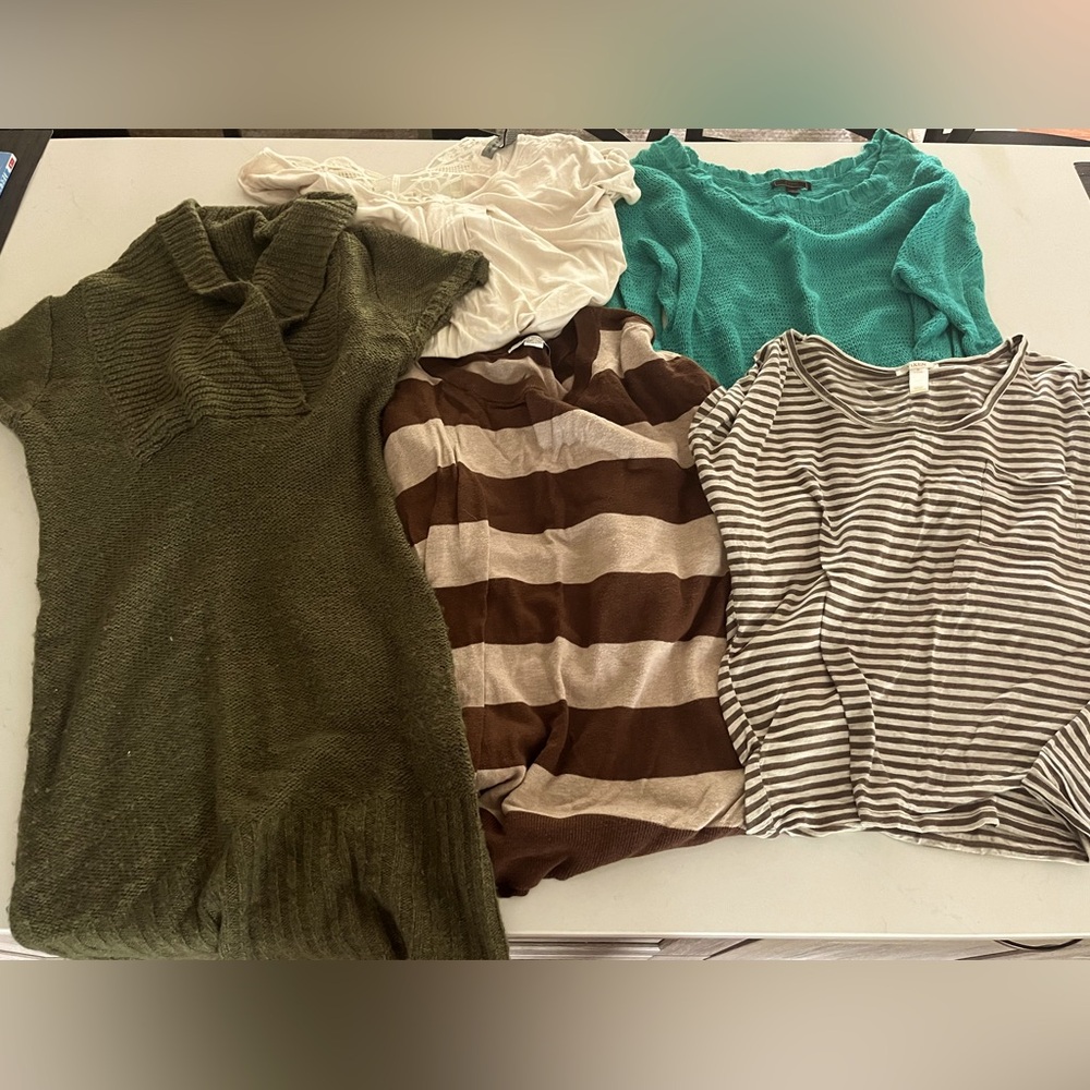 Women’s tops-6 total plus one sweater dress!